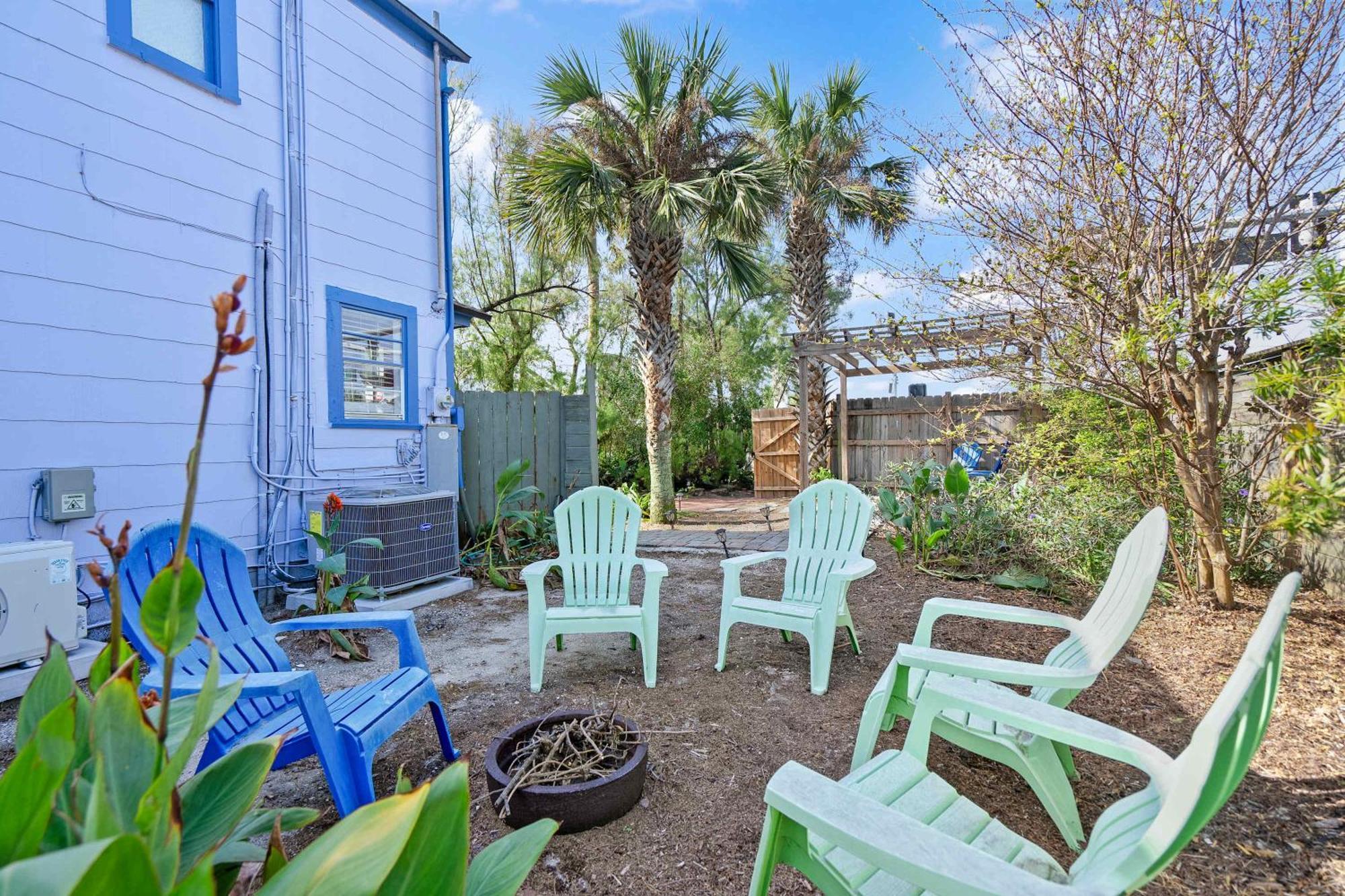 Marvelous Mermaid Bungalow, Dog-Friendly Upstairs Apt In Prime Vilano Beach St. Augustine Exterior foto
